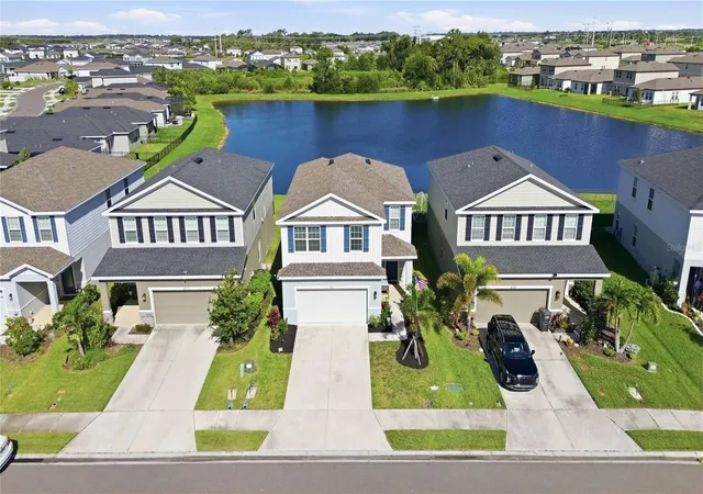 Photo 2 of Single family home for sale at 8715 Sunshower Pl, Parrish, FL 34219 | MLS# A4699843 | Listing updated on 2026-08-15