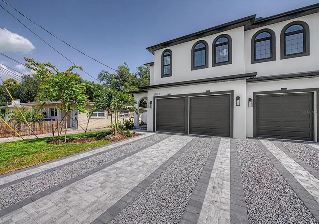 Photo 3 of Townhouse for sale at 110 S Arrawana Ave #1, Tampa, FL 33609 | MLS# TB8528765 | Listing updated on 2026-09-02