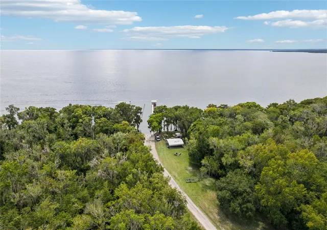 Photo 2 of Single family home for sale at 225 Gardenia Ave, Georgetown, FL 32139 | MLS# V4950176 | Listing updated on 2026-10-15