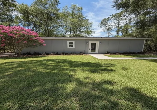 Photo 3 of Single family home for sale at 225 Gardenia Ave, Georgetown, FL 32139 | MLS# V4950176 | Listing updated on 2026-10-15