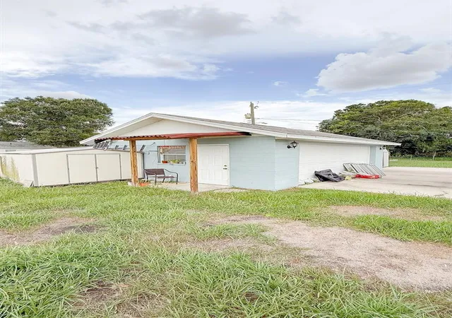 Photo 44 of Single family home for sale at 11001 N Armenia Ave, TAMPA, FL 33612 | MLS# TB8528768 | Listing updated on 2026-09-28
