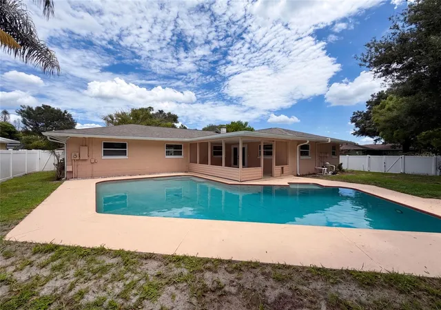 5th image of 2223 Conifer Ave, Winter Park, FL 32792 | MLS# O6424677