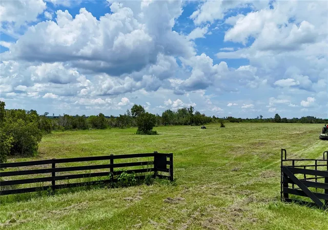 Photo 5 of Land for sale at County Line Rd E, Fort Meade, FL 33841 | MLS# OM728385 | Listing updated on 2026-08-06