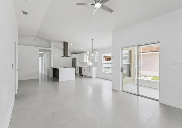 Photo 3 of Single family home for sale at 2625 Walden Ct, Kissimmee, FL 34743 | MLS# S5153639 | Listing updated on 2026-09-25