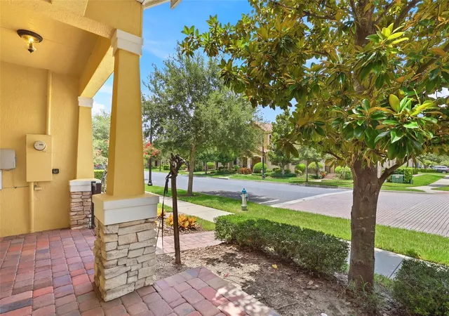 Photo 2 of Townhouse for sale at 10016 Eagle Crk Ctr Blvd, Orlando, FL 32832 | MLS# O6424699 | Listing updated on 2026-10-26