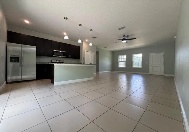 Photo 3 of Sale Pending at 6839 SW 149th Lane Rd, Ocala, FL 34473 | MLS# O6424703 | Listing updated on 2026-09-12