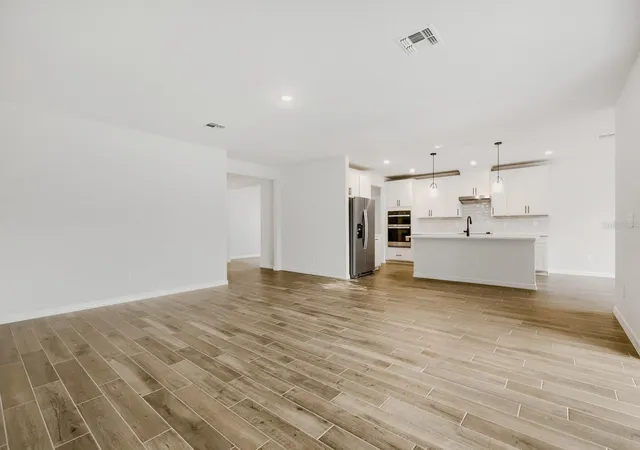Photo 3 of Single family home for sale at 3819 Orange Forest Ln, Bartow, FL 33830 | MLS# TB8528797 | Listing updated on 2026-10-22