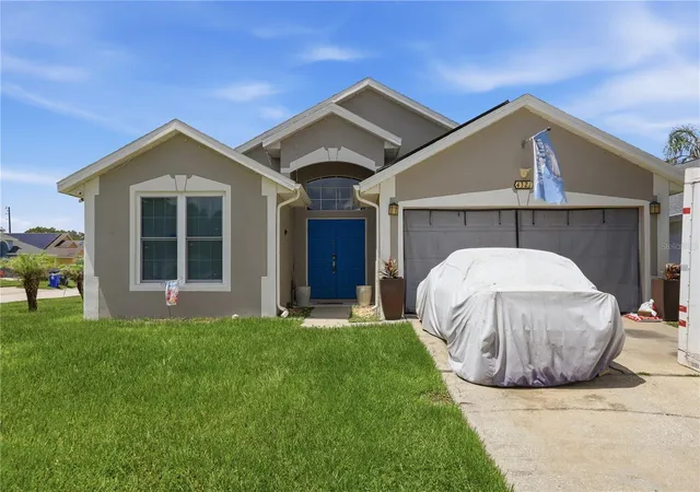 Photo 1 of Single family home for sale at 4321 Bayside Dr, Kissimmee, FL 34746 | MLS# O6424710 | Listing updated on 2026-08-24