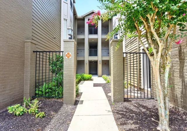 2nd image of 420 Summit Ridge Pl #316, Longwood, FL 32779 | MLS# O6424722
