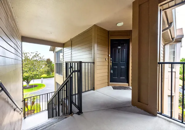 Photo 3 of Condo for sale at 420 Summit Ridge Pl #316, Longwood, FL 32779 | MLS# O6424722 | Listing updated on 2026-07-19