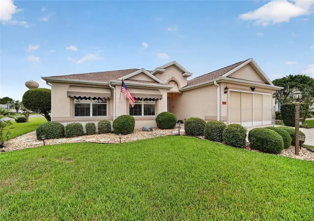 Photo 2 of Single family home for sale at 1302 Jimenez Ct, Lady Lake, FL 32159 | MLS# G5115054 | Listing updated on 2026-08-12