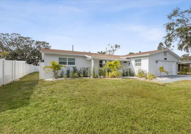 38th image of 10264 Oakhurst Rd, Largo, FL 33774 | MLS# TB8528817