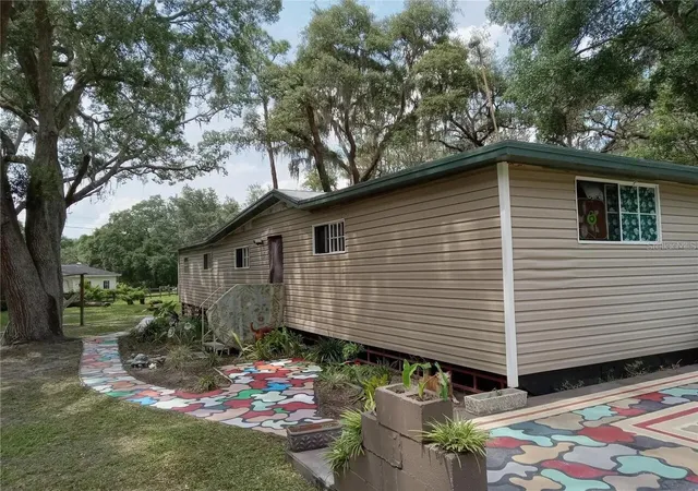 Homes for sale in Weirsdale, FL | 16395 Se 117Th Ave, Weirsdale, FL 32195 | MLS# O6424734