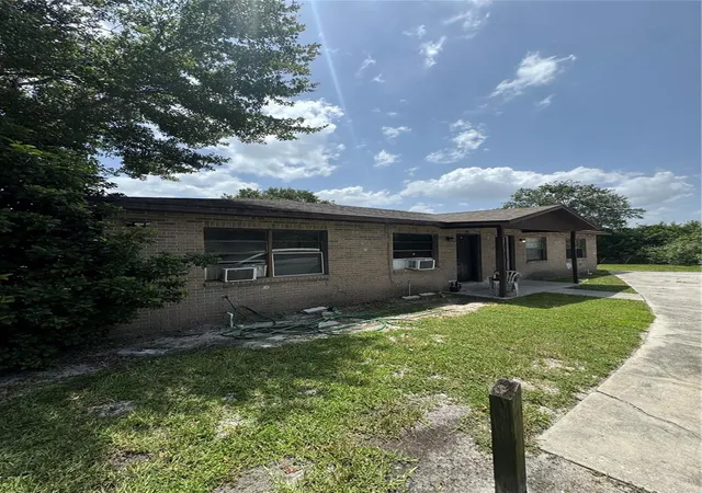 2nd image of 2929 Nine Iron Dr, Lakeland, FL 33801 | MLS# L4963478