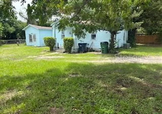 Photo 2 of Single family home for sale at 2901 E Yukon St, Tampa, FL 33604 | MLS# G5115058 | Listing updated on 2026-08-11