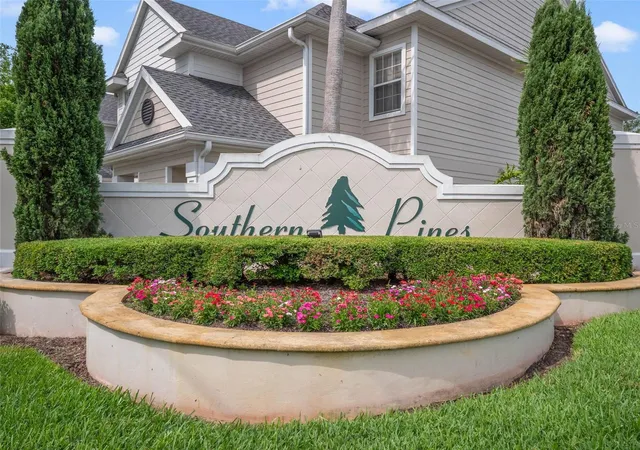 Listing Photo 2 - Condo for sale in building located at 200 Southern Pecan Cir, Winter Garden, FL 34787 - Unit #104