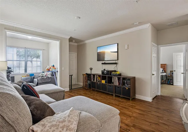 Listing Photo 4 - Condo for sale in building located at 200 Southern Pecan Cir, Winter Garden, FL 34787 - Unit #104