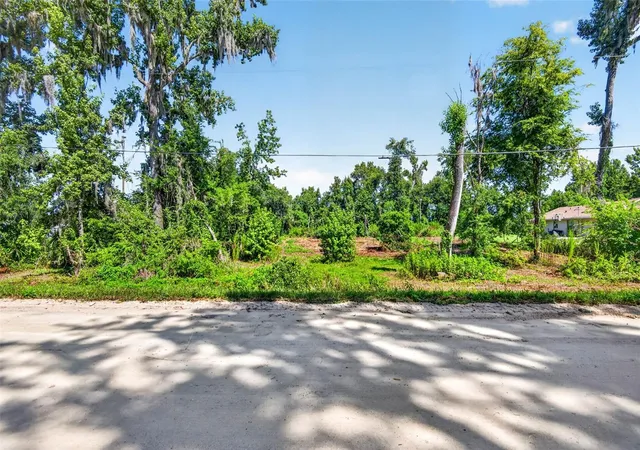 Photo 1 of Land for sale at 0 Sumner Lake Rd, Dade City, FL 33525 | MLS# TB8528840 | Listing updated on 2026-08-11