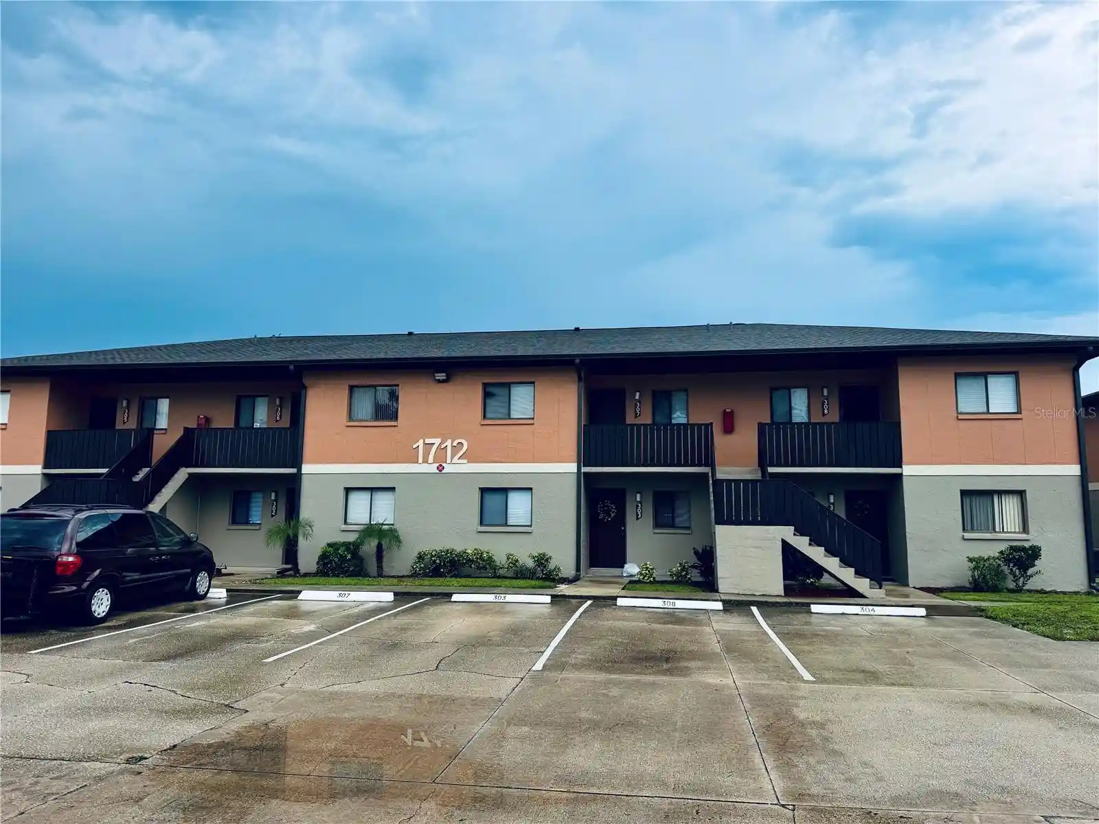 Listing Photo 1 - Condo for sale in 1712 University Ln located at 1712 University Ln, COCOA, FL 32922 - Unit #307