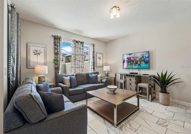 4th image of 218 Ocean Course Ave, Davenport, FL 33896 | MLS# O6424775