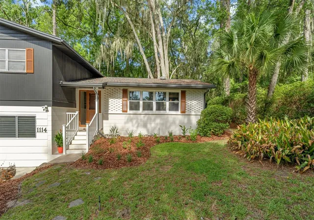 3rd image of 1114 Nw 36Th Dr, Gainesville, FL 32605 | MLS# GC541925