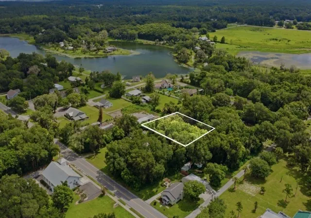 Photo 4 of Land for sale at S Lakeview Dr, Lake Helen, FL 32744 | MLS# O6424780 | Listing updated on 2026-08-12