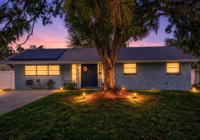 Photo 4 of Single family home for sale at 2449 66th Avenue S, Saint Petersburg, FL 33712 | MLS# TB8528889 | Listing updated on 2026-10-02