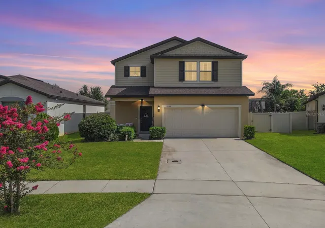 2nd image of 1833 Cayman Cvs Cir, Saint Cloud, FL 34772 | MLS# S5153660