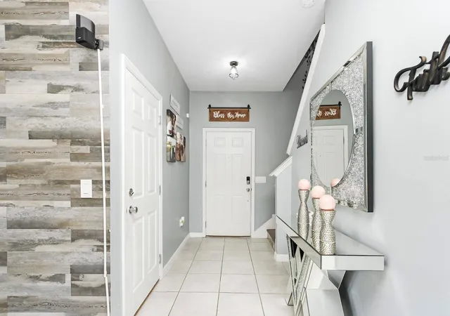 5th image of 1833 Cayman Cvs Cir, Saint Cloud, FL 34772 | MLS# S5153660