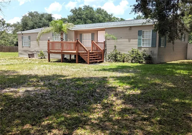 Photo 4 of Manufactured home for sale at 30517 Clearview Dr, Wesley Chapel, FL 33545 | MLS# TB8528898 | Listing updated on 2026-09-24