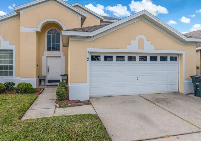 Photo 4 of Single family home for sale at 8184 Fan Palm Way, Kissimmee, FL 34747 | MLS# O6424807 | Listing updated on 2026-08-16