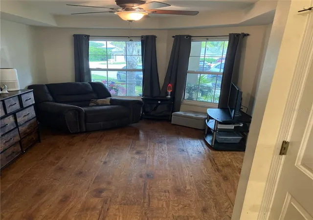 4th image of 28511 Seashell Ct, Wesley Chapel, FL 33545 | MLS# TB8528908