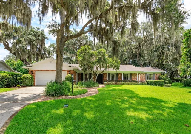 Photo 1 of Single family home for sale at 5019 Gran Lac Ave, Orlando, FL 32812 | MLS# O6424821 | Listing updated on 2026-07-17