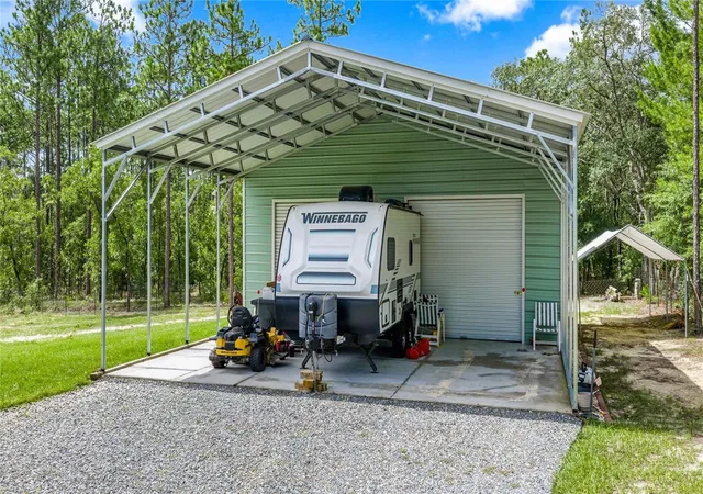 Photo 2 of Single family home for sale at 13130 SW 88th Street, Dunnellon, FL 34432 | MLS# OM728413 | Listing updated on 2026-09-23