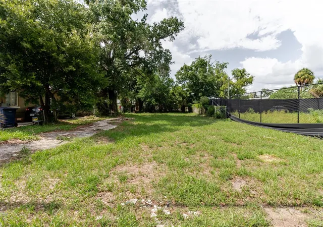 8th image of 3010 E Dr Mlk, Tampa, FL 33610 | MLS# TB8528938