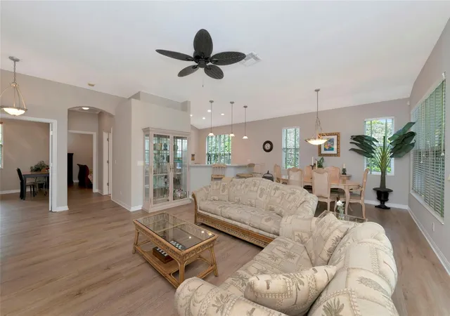 Homes for sale in Bradenton, FL | 706 Misty Pond Ct, Bradenton, FL 34212 | MLS# A4699906