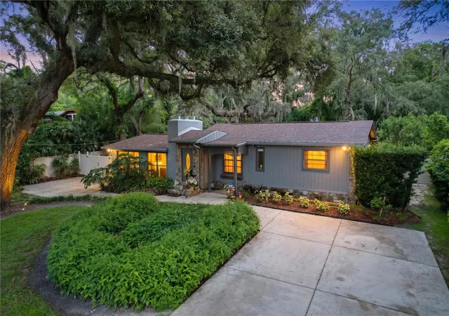 2nd image of 11805 N 51st St, Temple Terrace, FL 33617 | MLS# O6424853