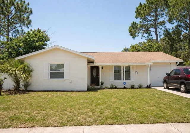 Photo 2 of Single family home for sale at 8002 Woodvine Pl, Tampa, FL 33615 | MLS# TB8528951 | Listing updated on 2026-10-06