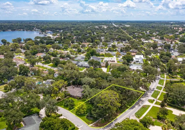 Photo 1 of Sale Pending at Gran Lac Ave, Belle Isle, FL 32812 | MLS# O6424859 | Listing updated on 2026-08-28