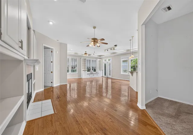 Photo 4 of House for sale at 4588 NE 4th Street, Ocala, FL 34470 | MLS# OM728419 | Listing updated on 2026-08-22