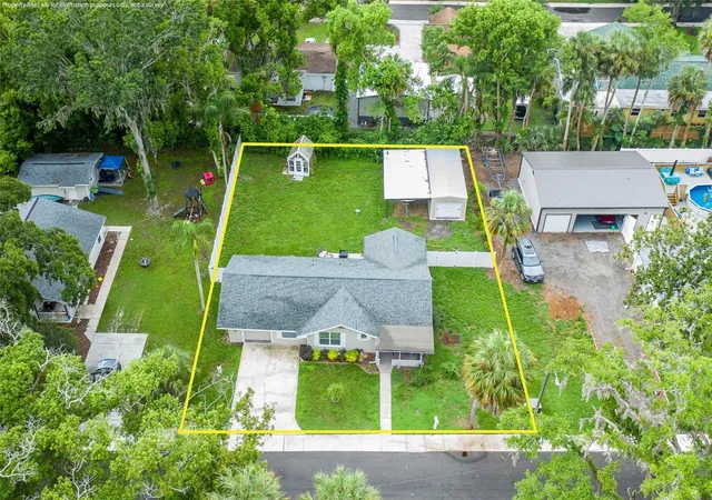 Photo 2 of Single family home for sale at 5708 Homecrest Rd, New Port Richey, FL 34652 | MLS# W7887613 | Listing updated on 2026-08-09