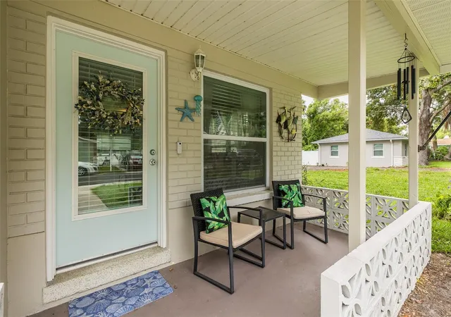 Photo 3 of Single family home for sale at 5708 Homecrest Rd, New Port Richey, FL 34652 | MLS# W7887613 | Listing updated on 2026-08-09
