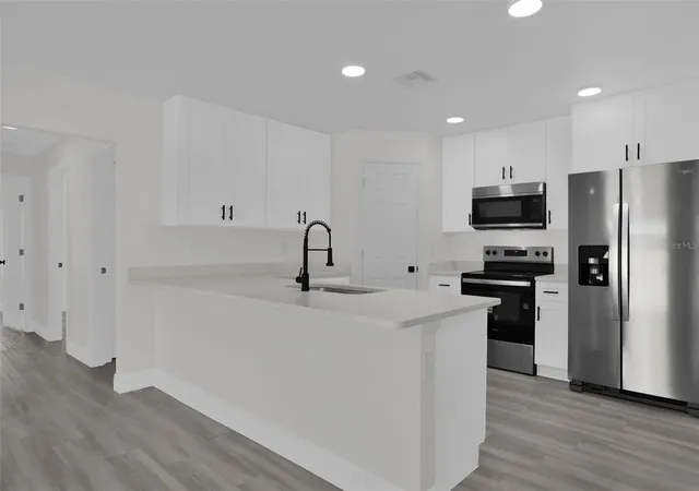 5th image of 1704 W 15Th St, Sanford, FL 32771 | MLS# O6424884
