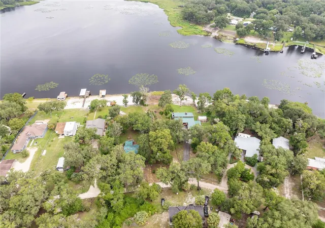 16th image of 114 Little Orange Lake Dr, Hawthorne, FL 32640 | MLS# GC541935
