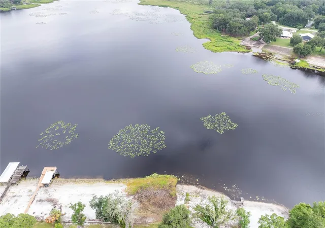 4th image of 114 Little Orange Lake Dr, Hawthorne, FL 32640 | MLS# GC541935