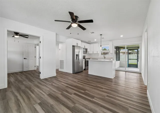 Photo 3 of Single family home for sale at 4417 W Fairview Hts, Tampa, FL 33616 | MLS# TB8528982 | Listing updated on 2026-07-20