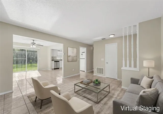 Photo 2 of Single family home for sale at 1822 Jasper Dr, Orlando, FL 32807 | MLS# O6424897 | Listing updated on 2026-09-25