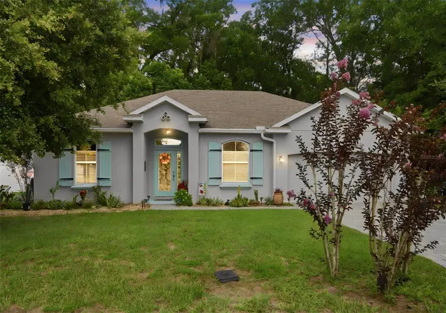 Photo 1 of Single family home for sale at 500 Bird Song Ct, Deland, FL 32720 | MLS# V4950191 | Listing updated on 2026-10-06