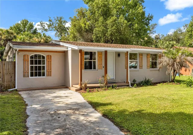 Photo 2 of Single family home for sale at 247 Toms Rd, Debary, FL 32713 | MLS# V4950193 | Listing updated on 2026-09-21