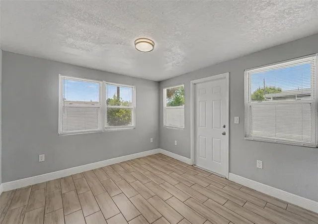 Photo 3 of Single family home for sale at 3555 Sheryl Hl Dr, Holiday, FL 34691 | MLS# O6424922 | Listing updated on 2026-09-25